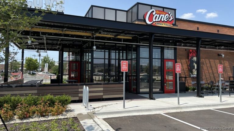 Raising Canes - Wasau